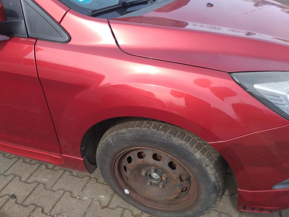 Ford Focus 2 original Kotfl&uuml;gel vorn rechts Tango Rot Facelift Bj.2008